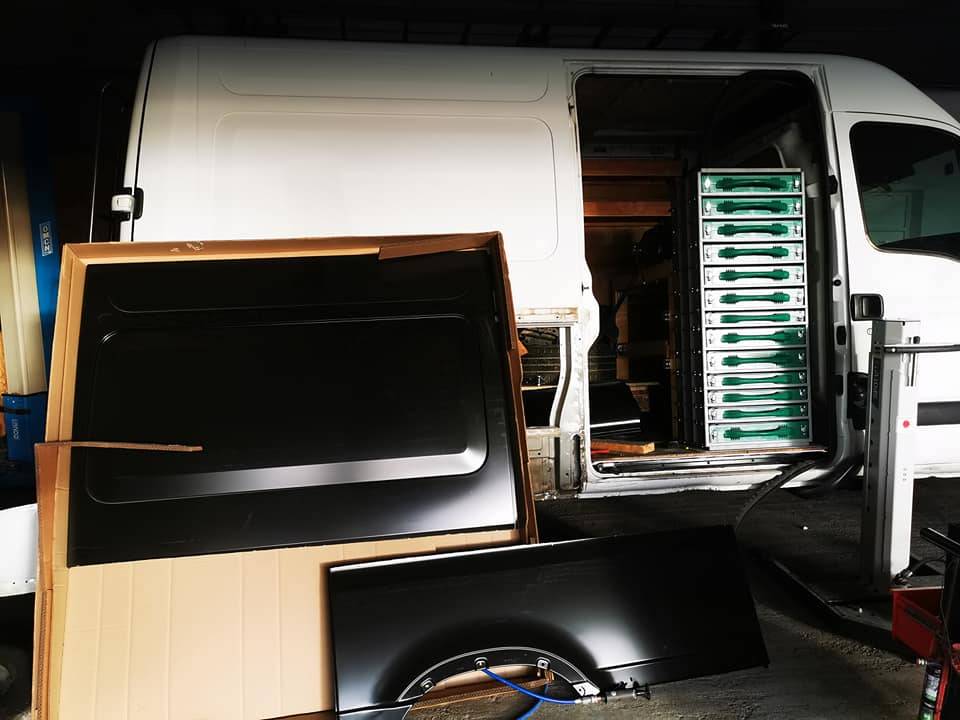 RENAULT MASTER - Carrosserie T2J - 8